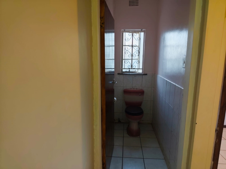 5 Bedroom Property for Sale in Wilgehof Free State